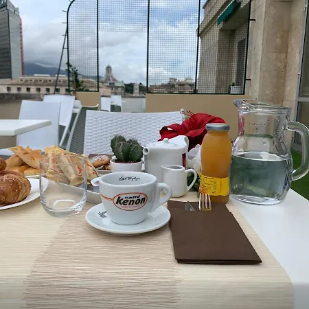 Domus Victoria Pensión Génova