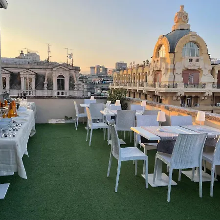 Πανσιόν Domus Victoria