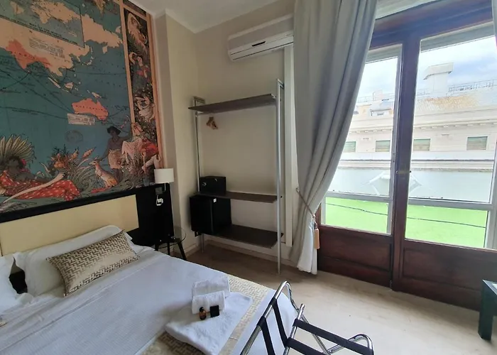 Πανσιόν Domus Victoria 4*