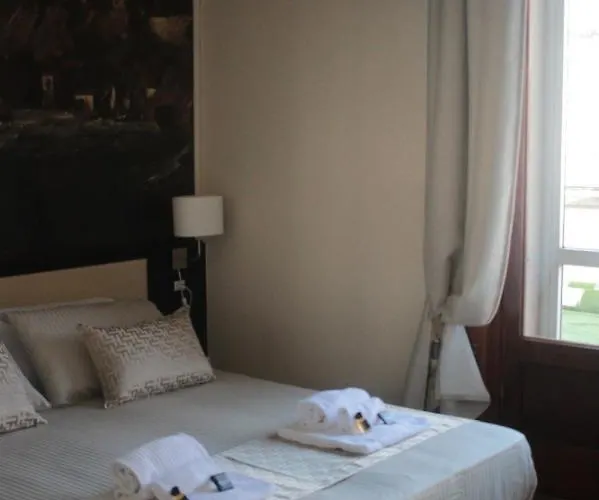 Domus Victoria 招待所 热那亚