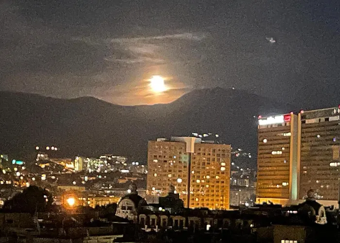 Domus Victoria 招待所